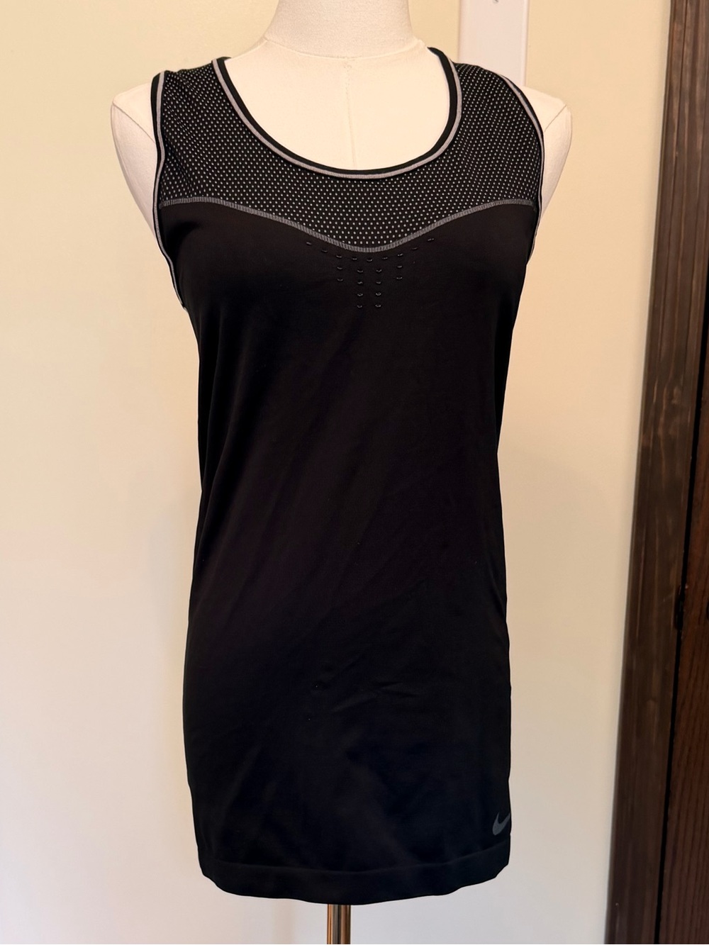 Nike Pro mesh cutout racerback black dr-fit fitted tank top